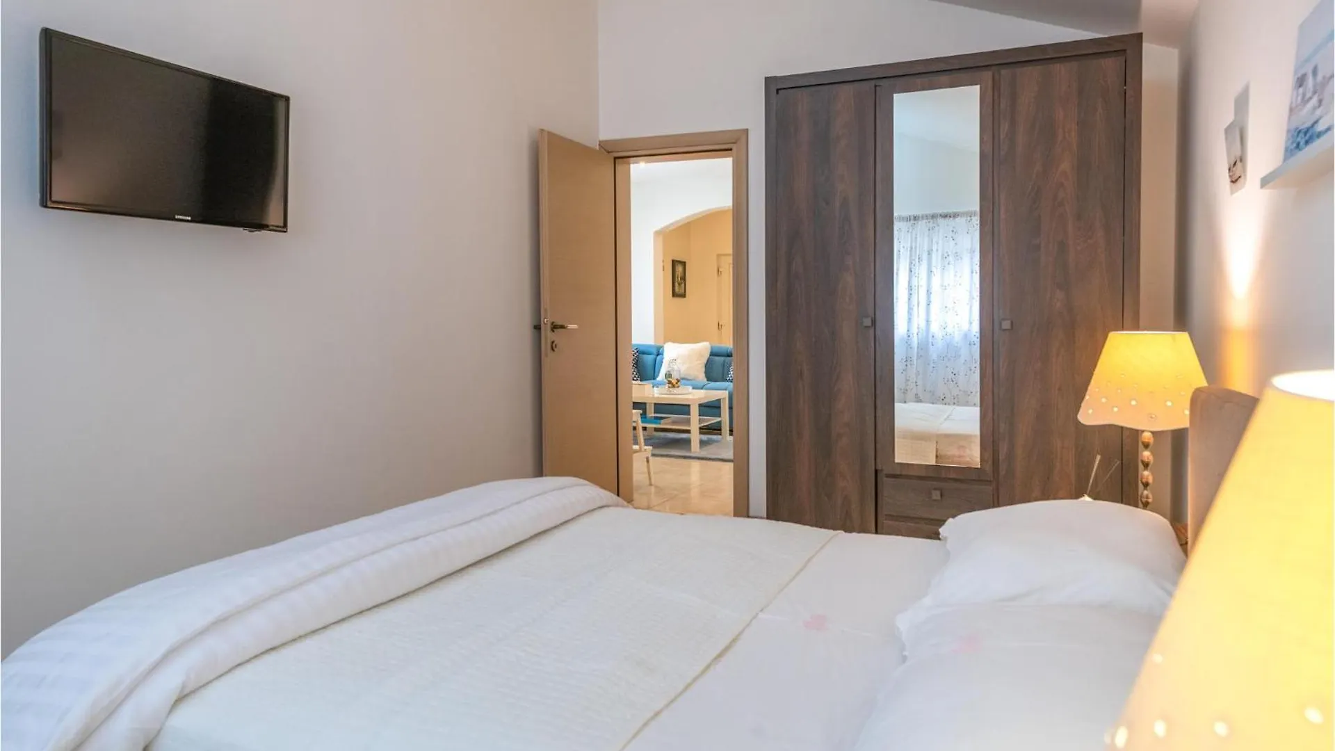 1 Bedroom Cozy Home In Marcana 0*,